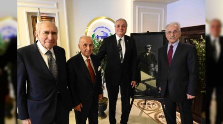 CHP'nin eski Genel Bakanlarndan Bozyk Belediyesi'ne ziyaret